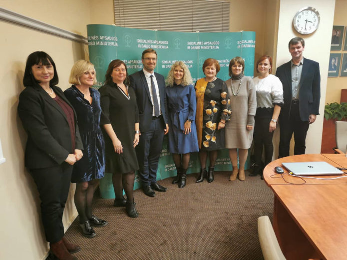 LSDA taryba ministerijoje su ministru